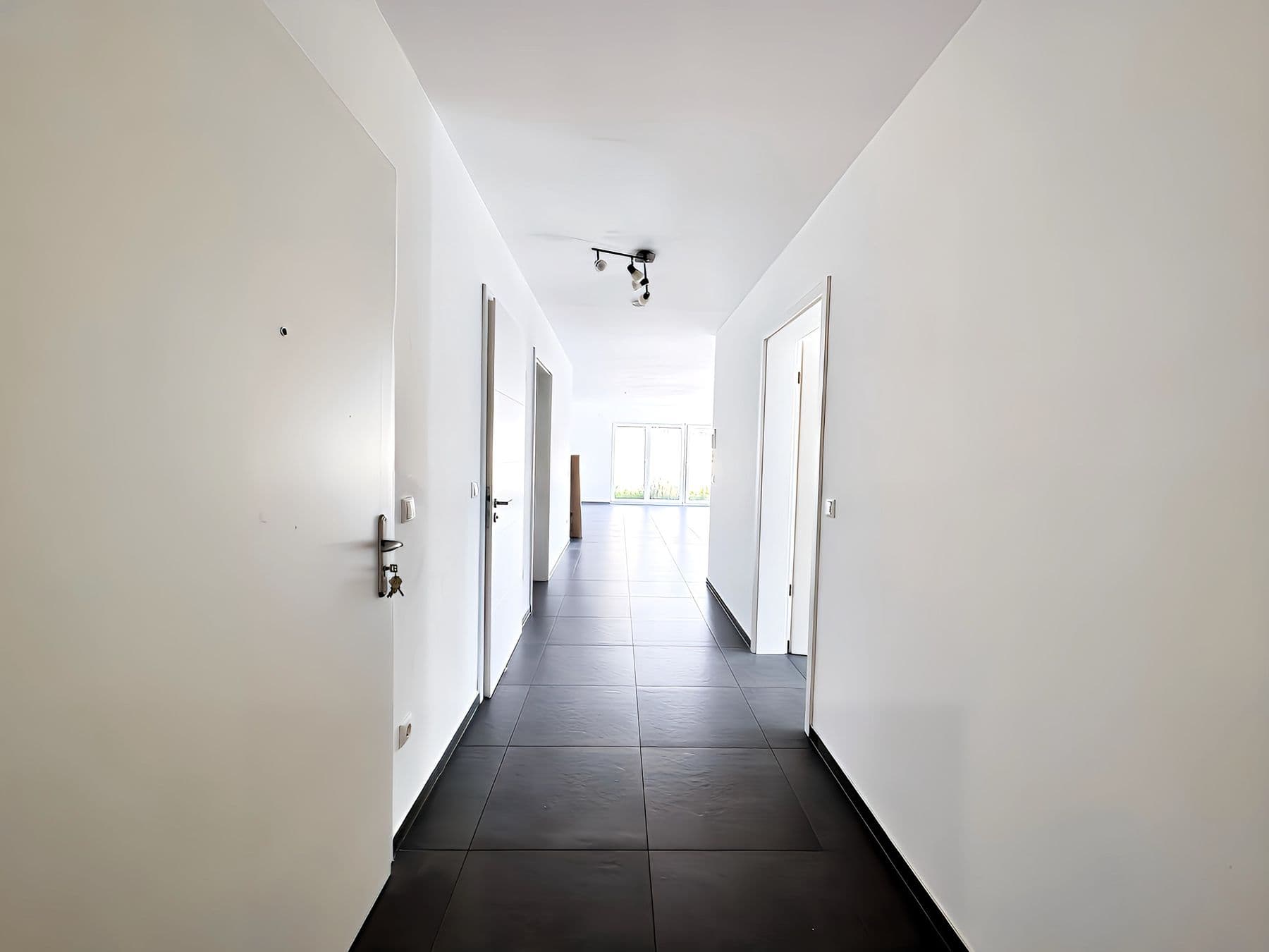 Moderne Erdgeschosswohnung mit traumhaftem Garten & Stellplatz in Godshorn, Bild 2