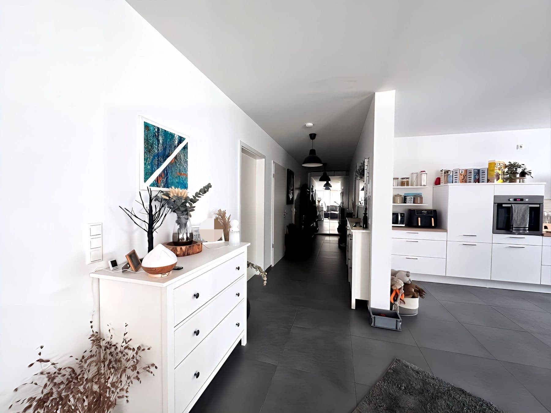 Lichtdurchflutete 3-Zimmer-Wohnung mit Balkon & Stellplatz in Godshorn, Bild 2