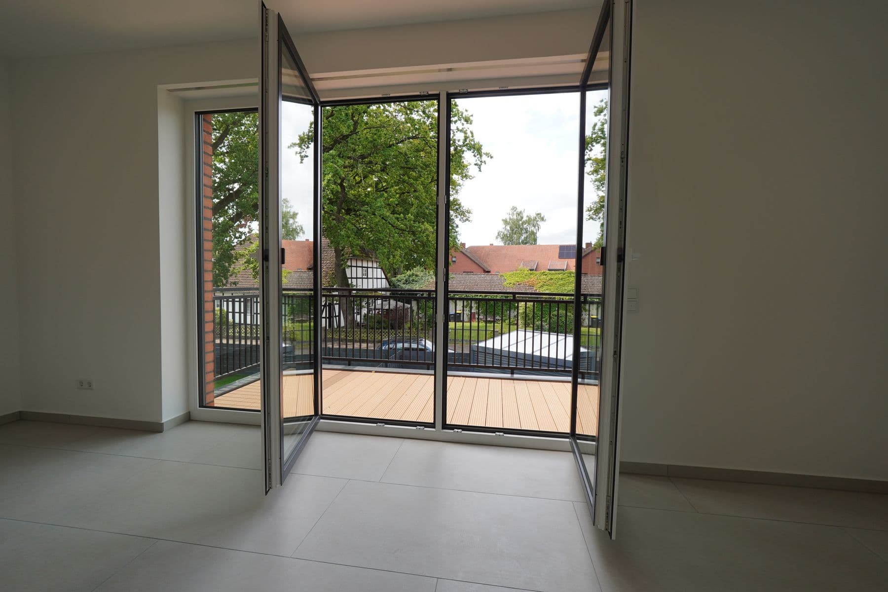 Lichtdurchflutete 2-Zimmer-Wohnung mit großem Balkon, Außenansicht