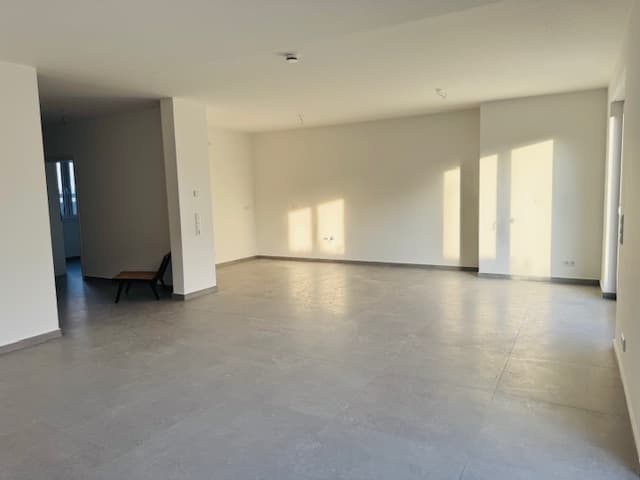 Reserviert ! Mittelhaus – Stilvolles Wohnen in moderner Architektur, Bild 3