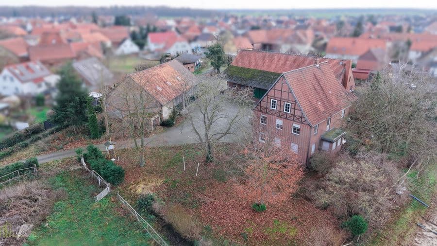 Großes Entwicklungsgrundstück in Peine-Dungelbeck