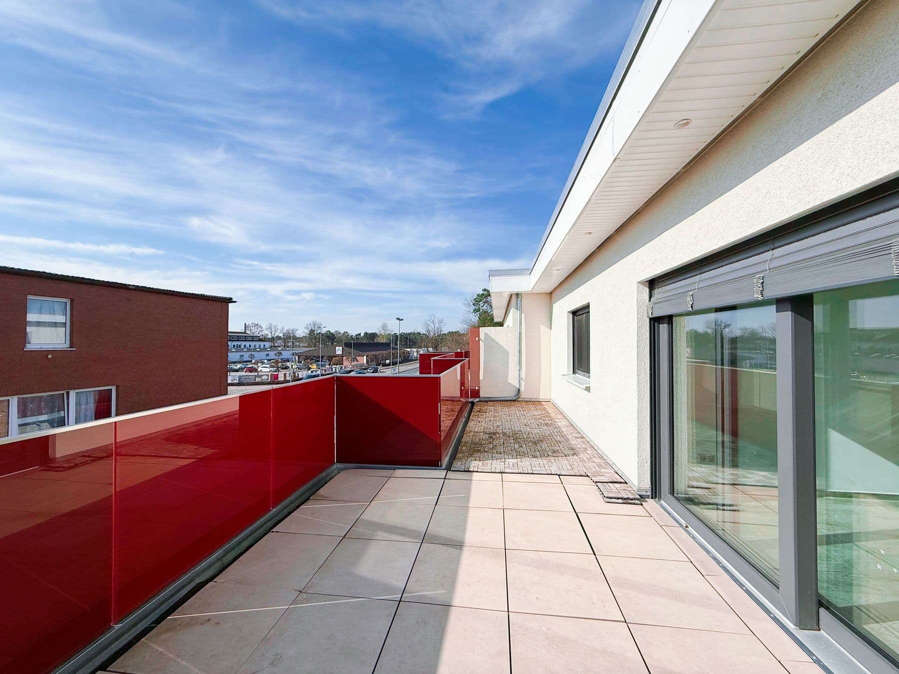Exklusives 3-Zimmer-Penthouse mit lichtdurchflutetem Wohnbereich, Bild 2