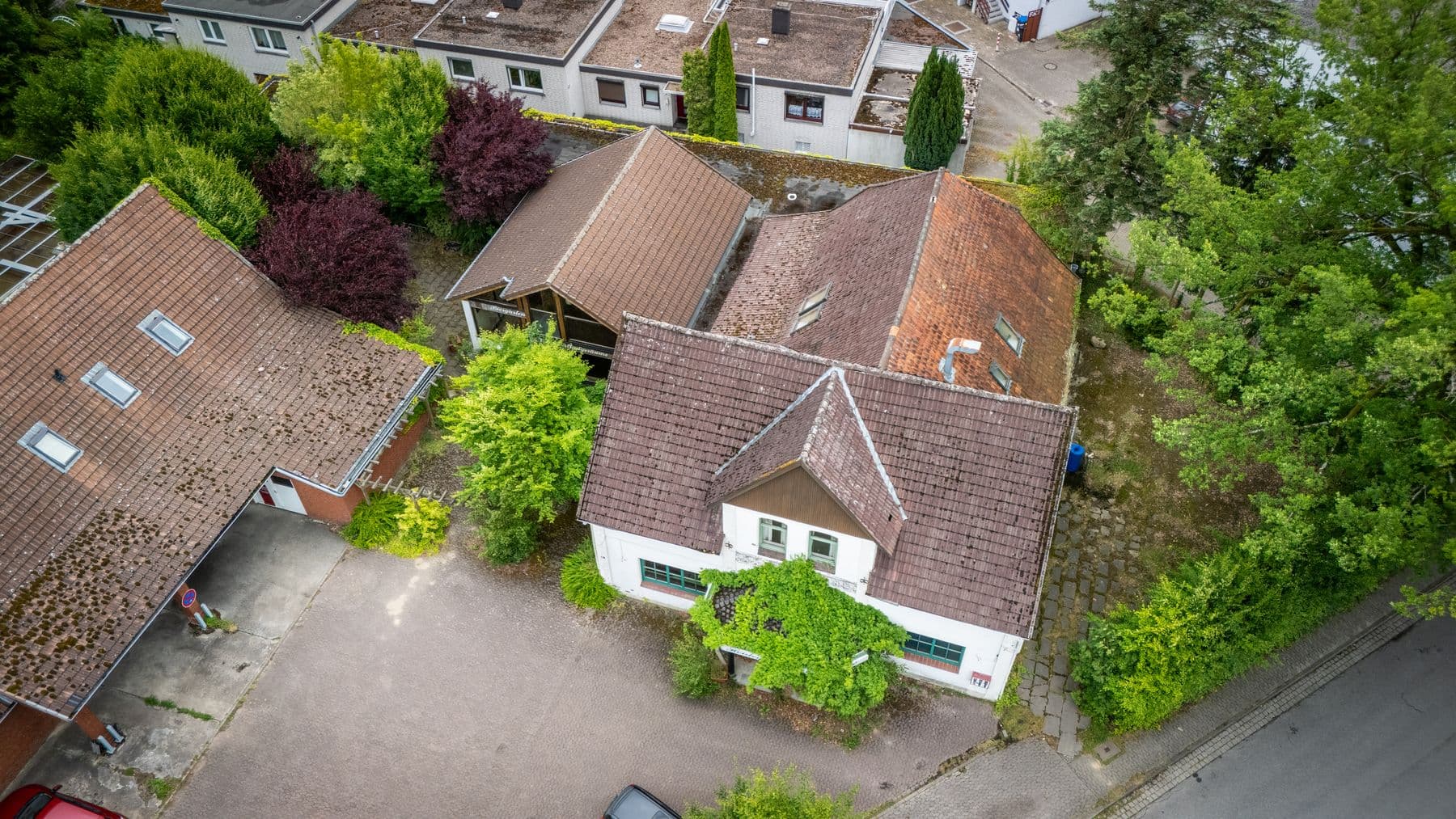 !RESERVIERT! 1.262 m² großes Grundstück in ruhiger Lage – mit oder ohne Abriss nutzbar, Bild 2